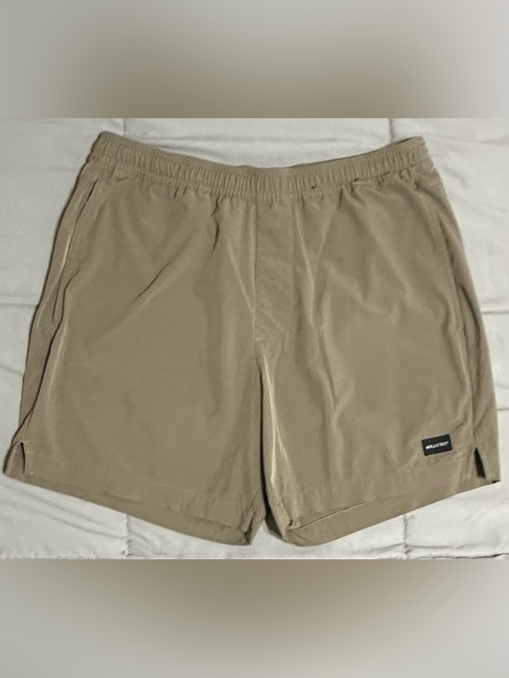 Hollister Men's Brown Hybrid Athletic Shorts - Lightweight Performance Size L